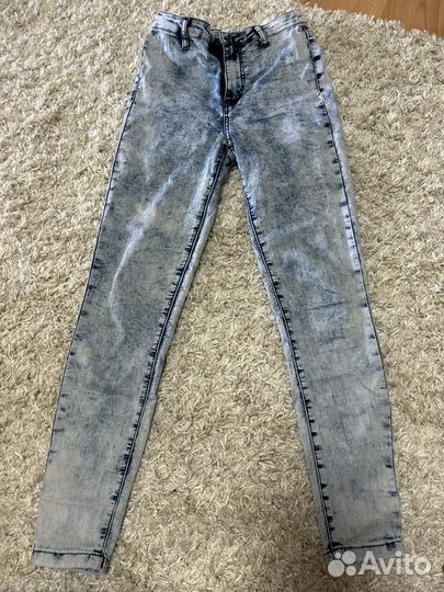 Джинсы женские
