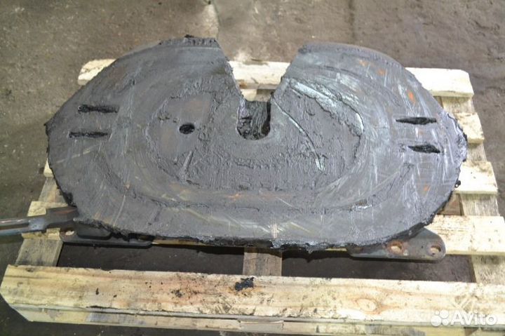 Сцепное устройсто (седло) volvo FH (01.05)