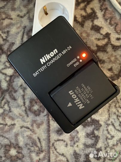 Зеркальный фотоаппарат nikon d3100