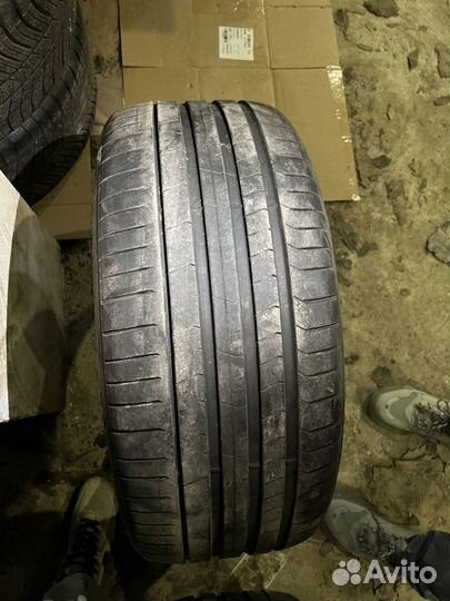 Pirelli P Zero 275/40 R21 и 315/35 R21