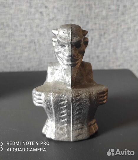 Статуэтка Чертик