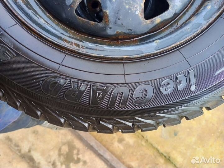 Yokohama Ice Guard Stud IG55 175/70 R13 82M