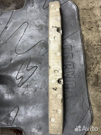 Абсорбер усилителя бампера galant 8