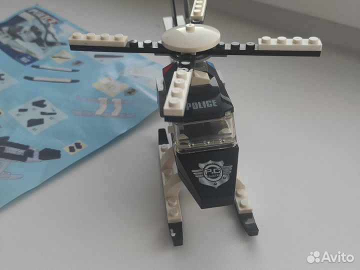 Lego вертолет