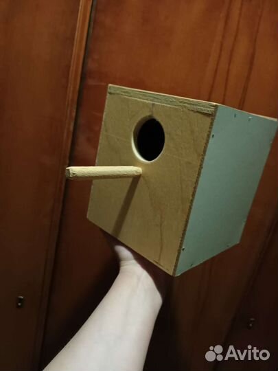 Гнездовой домик для волнистых попугаев