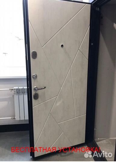 Толстая входная дверь с отличной шумоизоляцией