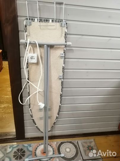 Гладильная доска бу и утюг