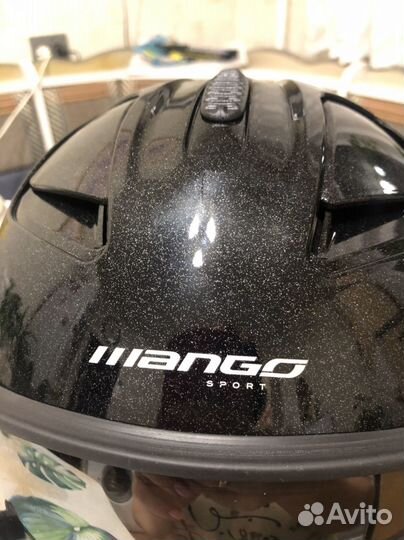 Горнолыжный шлем