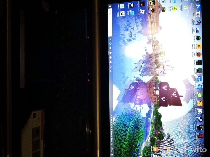 Продаю старый ноутбук