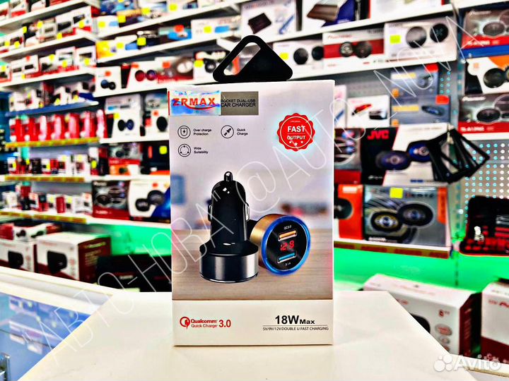 Зарядное устройство в прикуриватель с вольтметром