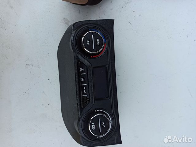 Блок управления климат-контролем Kia RIO