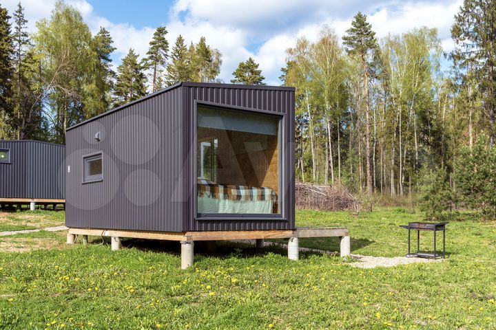 Дом 18 м² на участке 1,5 га