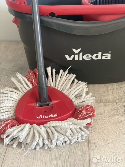 Швабра с ведром и отжимом vileda
