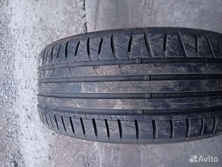 Nokian Tyres Nordman SZ 215/50 R17