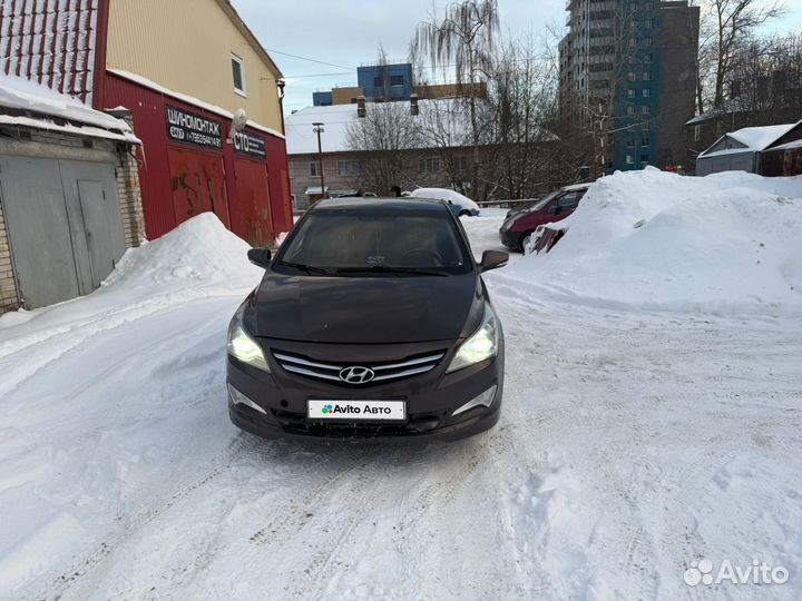 Hyundai Solaris 1.6 AT, 2015, 240 000 км