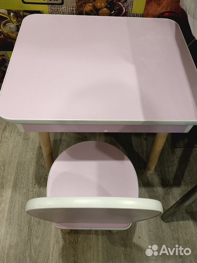 Детский стол