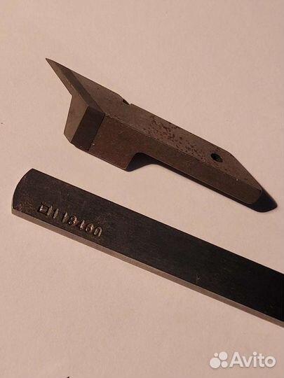 Для оверлока петлители