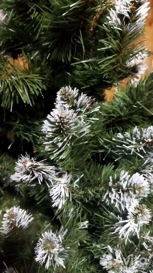 Елка искусственная заснеженная 140 см