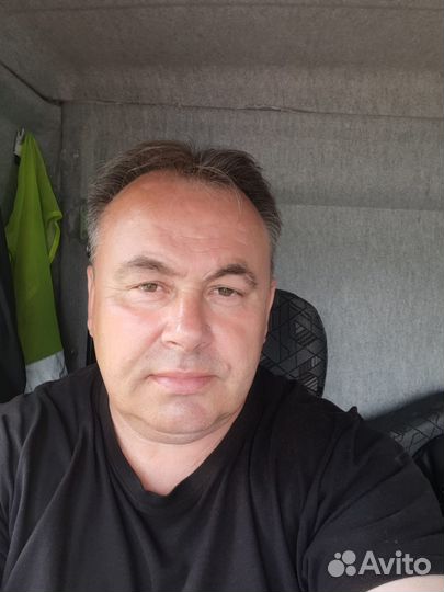 Водитель на автомобиль компании