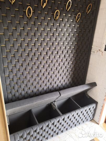 Вешалка в прихожую.Обувница