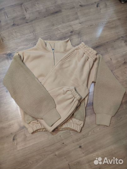 Теплый спортивный костюм