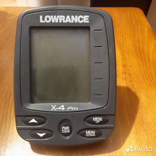 Эхолот lowrance