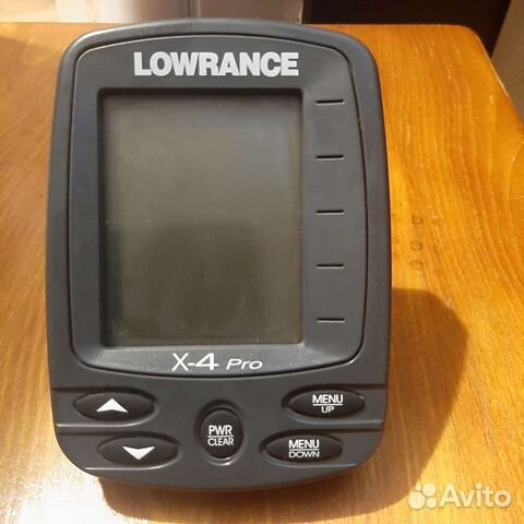 Эхолот lowrance