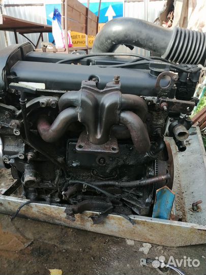 Двигатель Ford escape 2 0