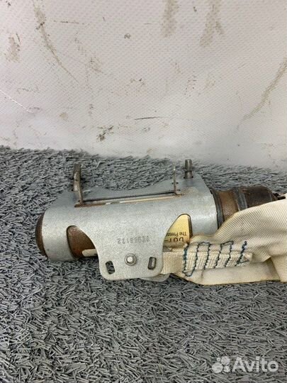 Шторка безопасности задняя Cadillac Escalade III