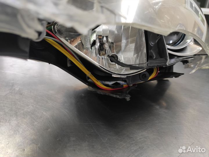 Фара левая kia cerato 3