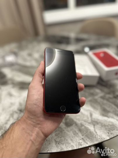 iPhone 8 Plus, 128 ГБ