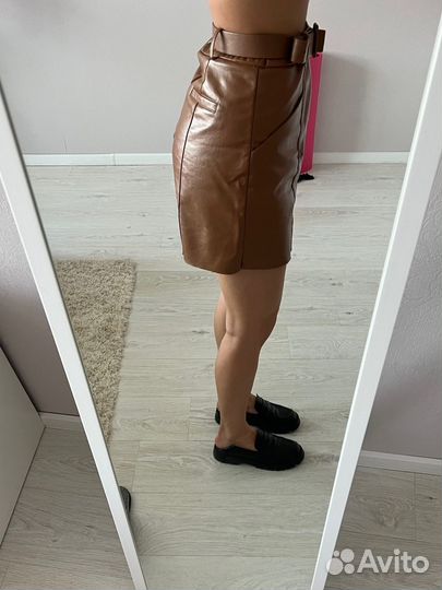 Кожаные шорты
