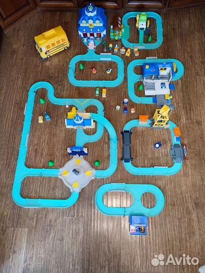 Игровые наборы Робокар Поли