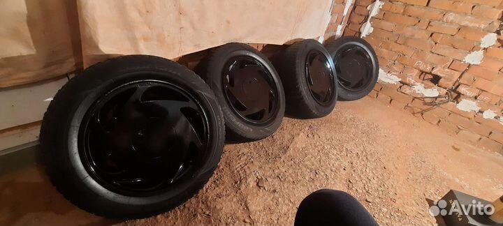 Комплект дисков с резиной