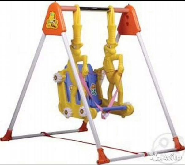 Детская качелька