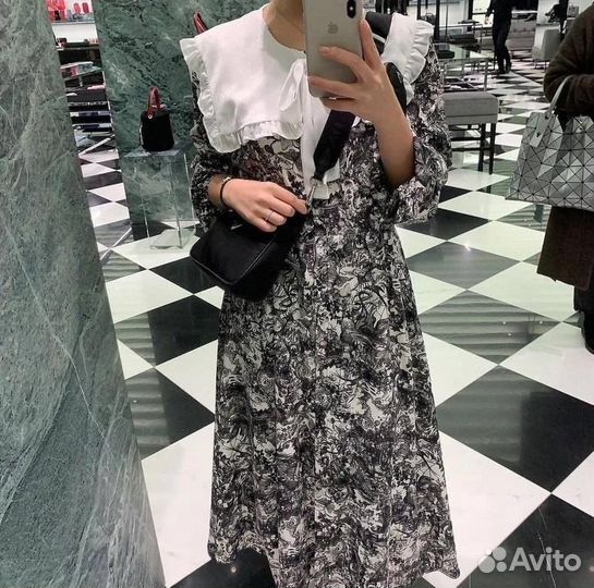 Вечерние платья