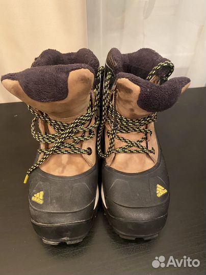 Зимние ботинки Adidas 33 размер