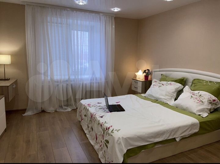 2-к. квартира, 75 м², 4/10 эт.