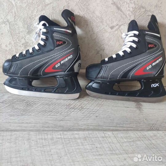 Коньки хоккейные RGX р.35