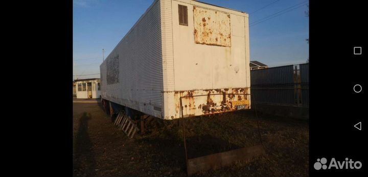 Полуприцеп рефрижератор Fruehauf Caja FRG, 1987