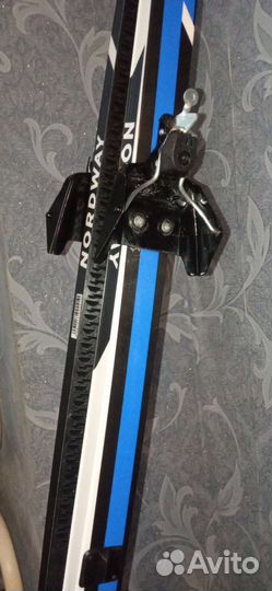 Беговые лыжи