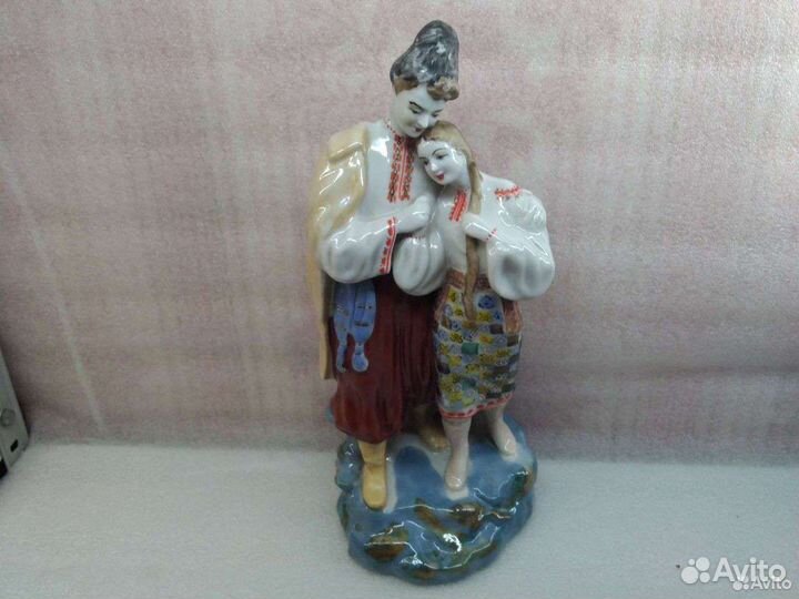 Фарфор фигурка майская ночь