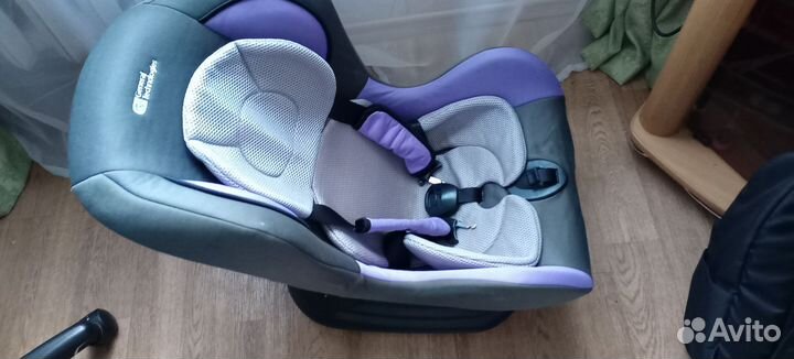 Автомобильное детское кресло от 0 до 18 кг
