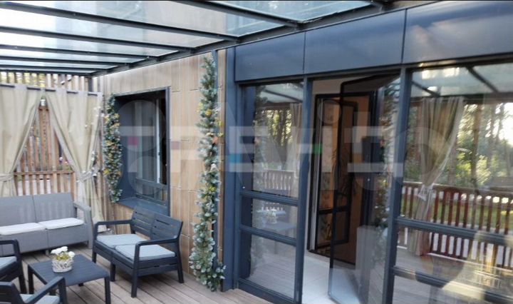 2-к. апартаменты, 92,1 м², 1/6 эт.