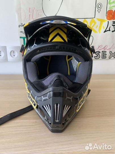 Мотоциклетный шлем