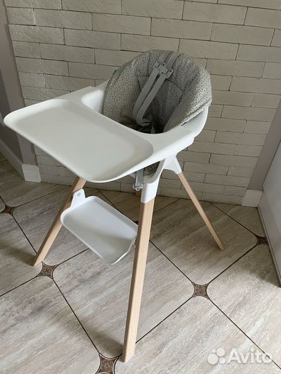 Стульчик для кормления Stokke clikk