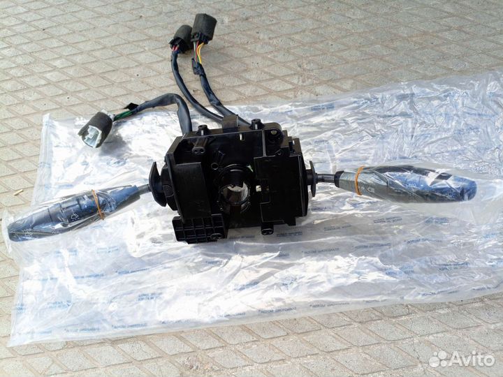 Подрулевой переключатель тагаз Тагер