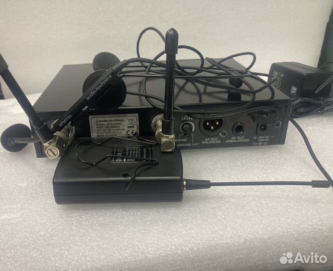 Радио микрофон Гарнитура Audio-Technica ATW3000