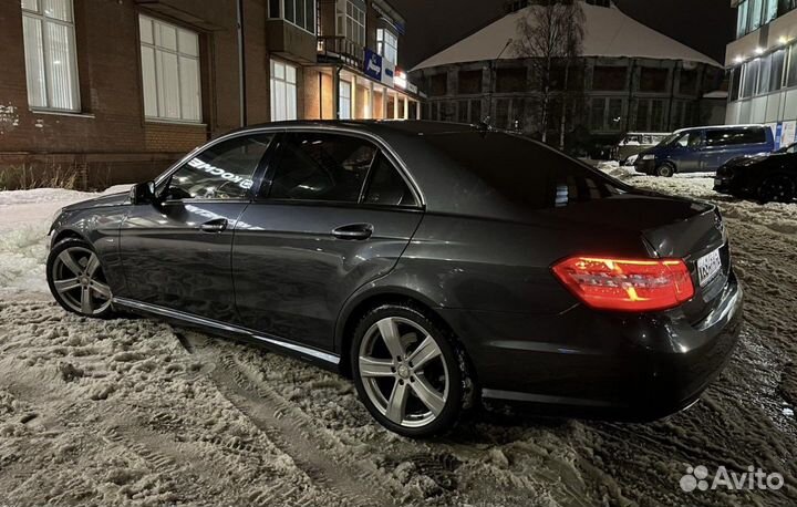 Диски на Volkswagen r18 оригинал Mercedes