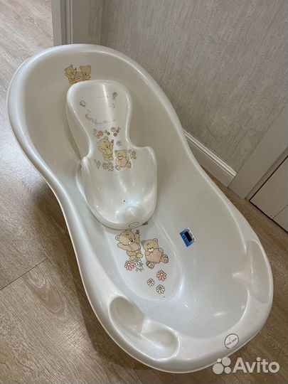 Ванночка для купания с горкой с термометром